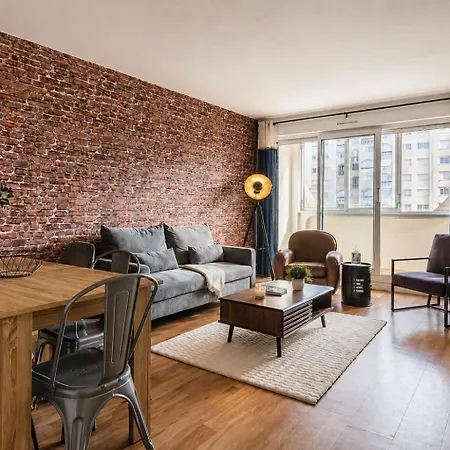 Brick Loft - Ventilation & Fraicheur - Parking Gratuit - Ideal Familles - Proche Centre-ville Apartman