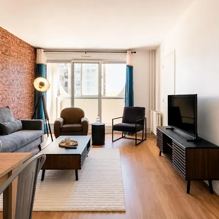 Apartman Brick Loft - Ventilation & Fraicheur - Parking Gratuit - Ideal Familles - Proche Centre-ville *
